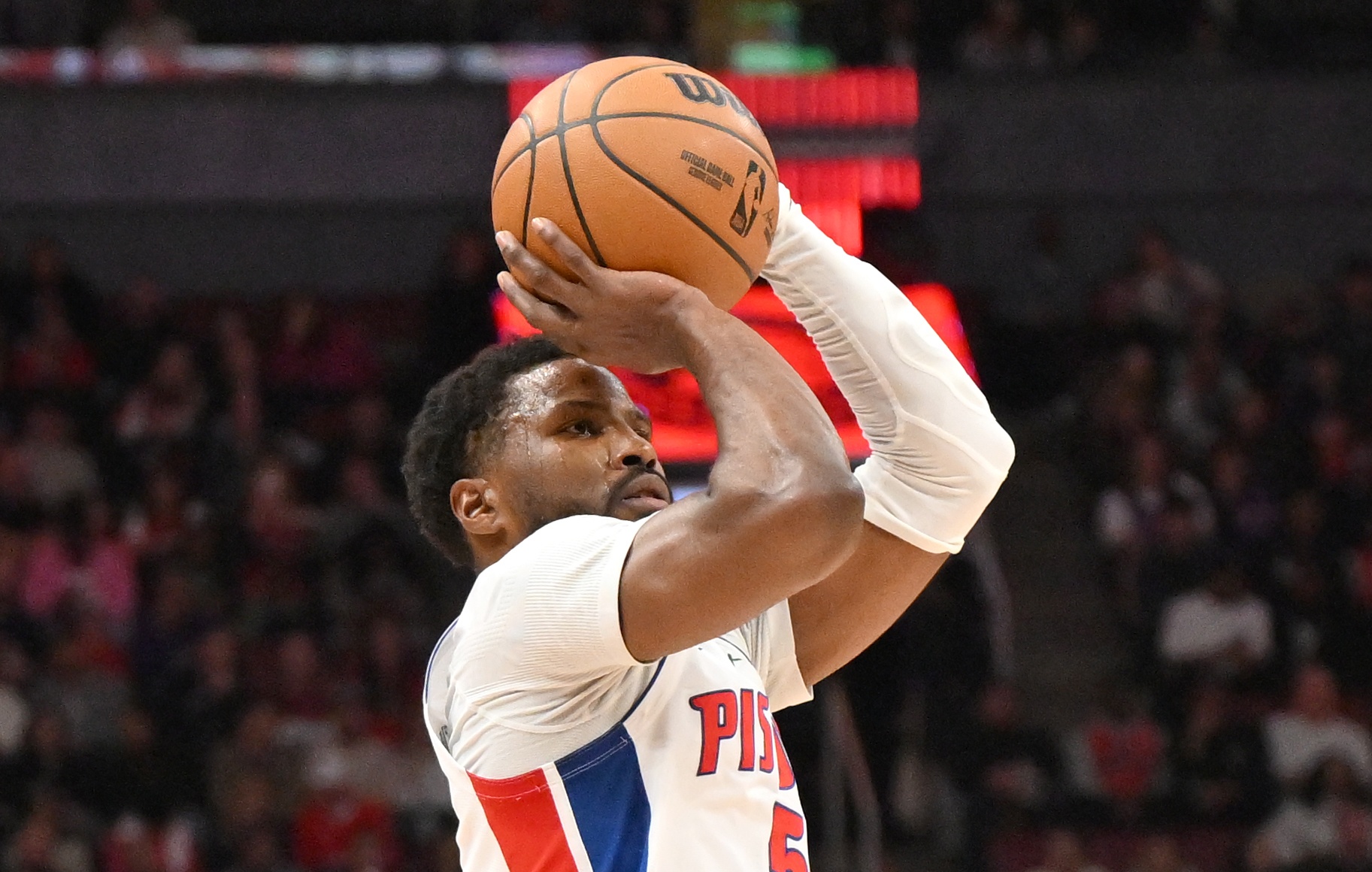 开云体育拉齐奥围绕NBA季后赛豪取连胜窗口期深圳男篮备战德国杯，这操作让人直呼：纽卡斯尔冲刺阶段队长鼓劲的简单介绍